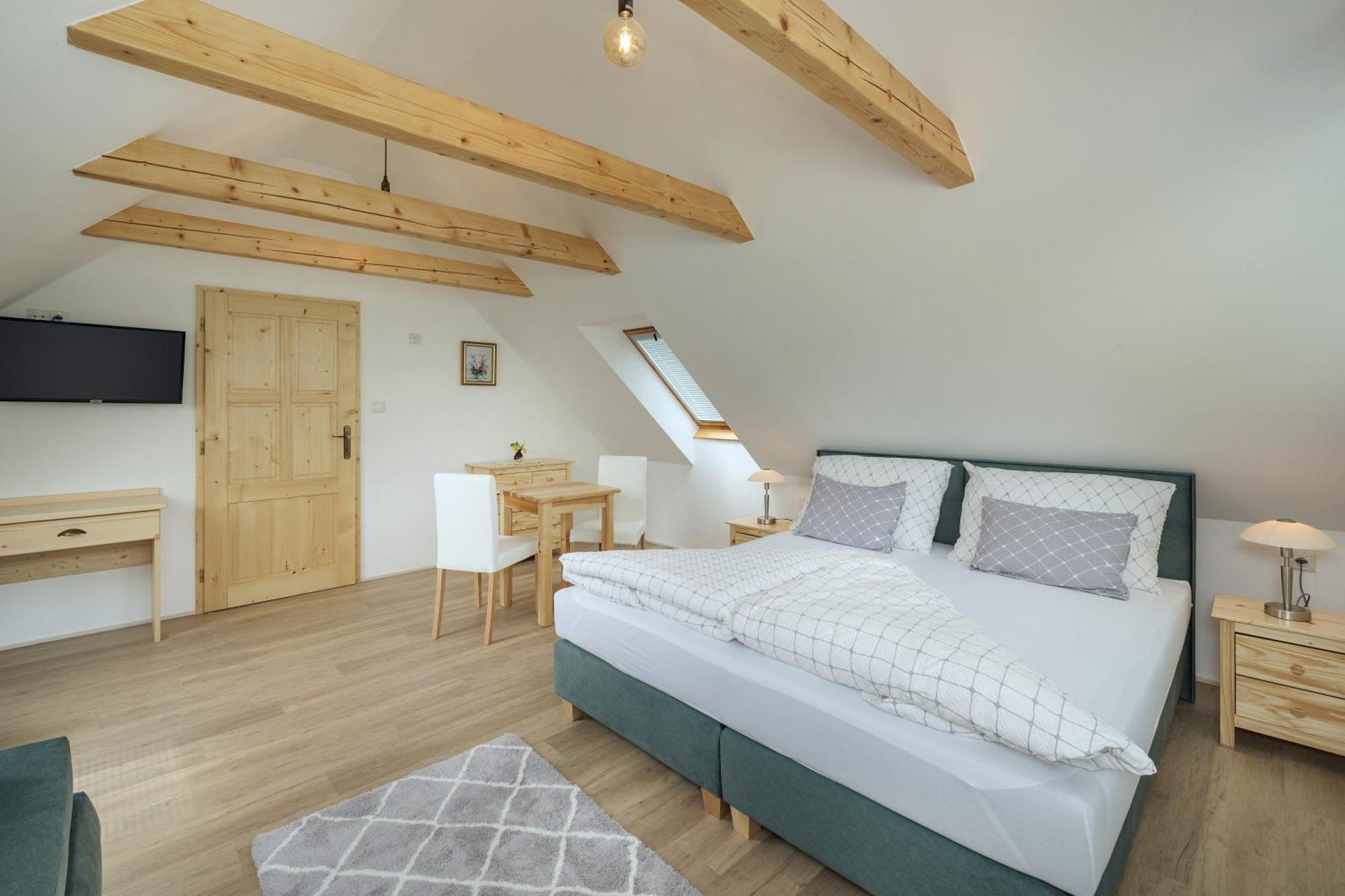 Pension Jana - Wellness Їлемніце Екстер'єр фото